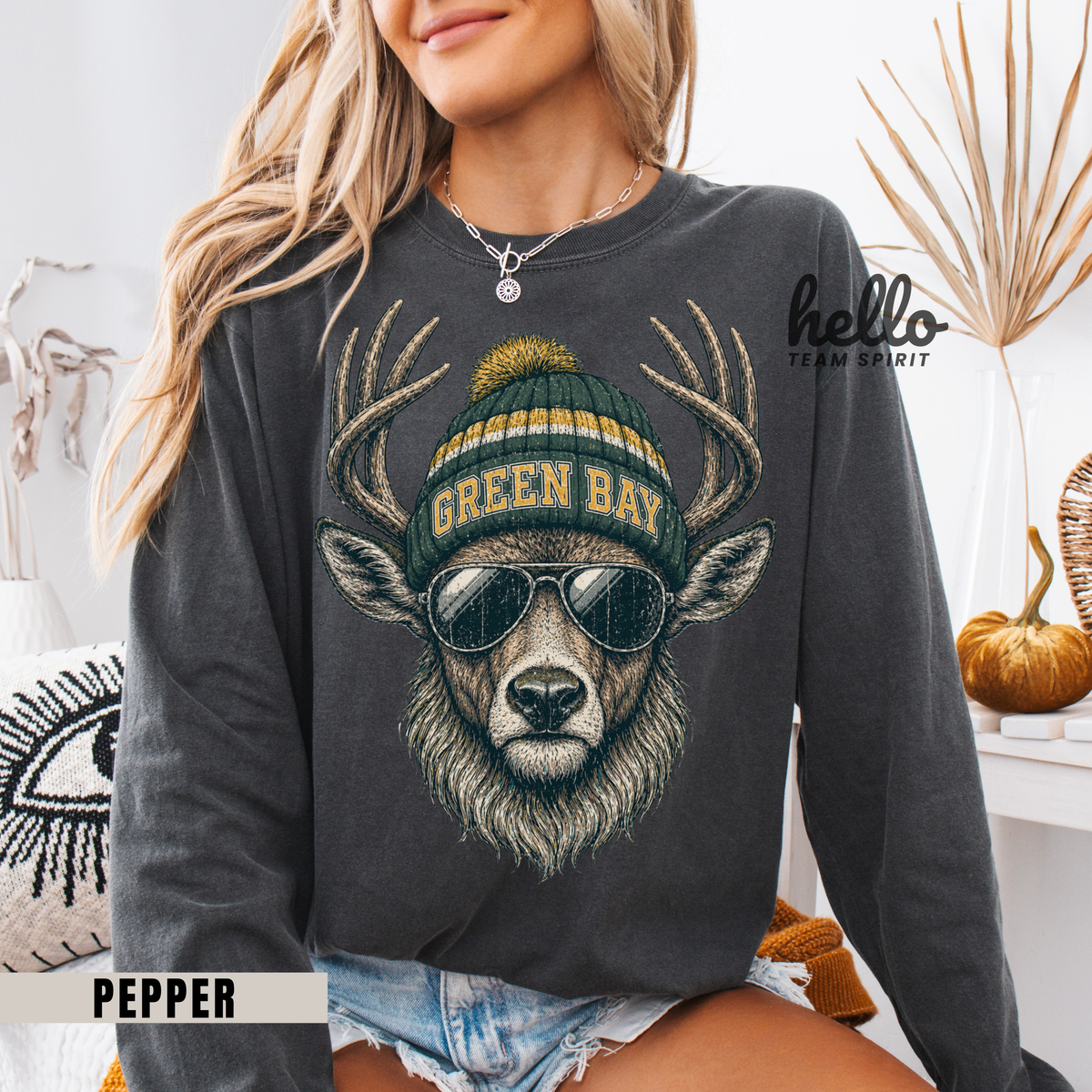 Green Bay Retro Woodland Football Graphic Sweatshirt