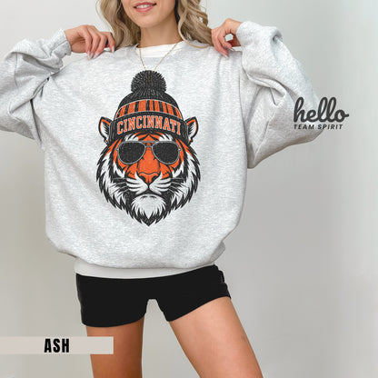 Cincinnati Retro Football Graphic Sweatshirt
