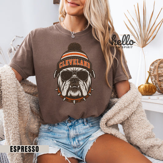 Cleveland Retro Football Graphic T-shirt