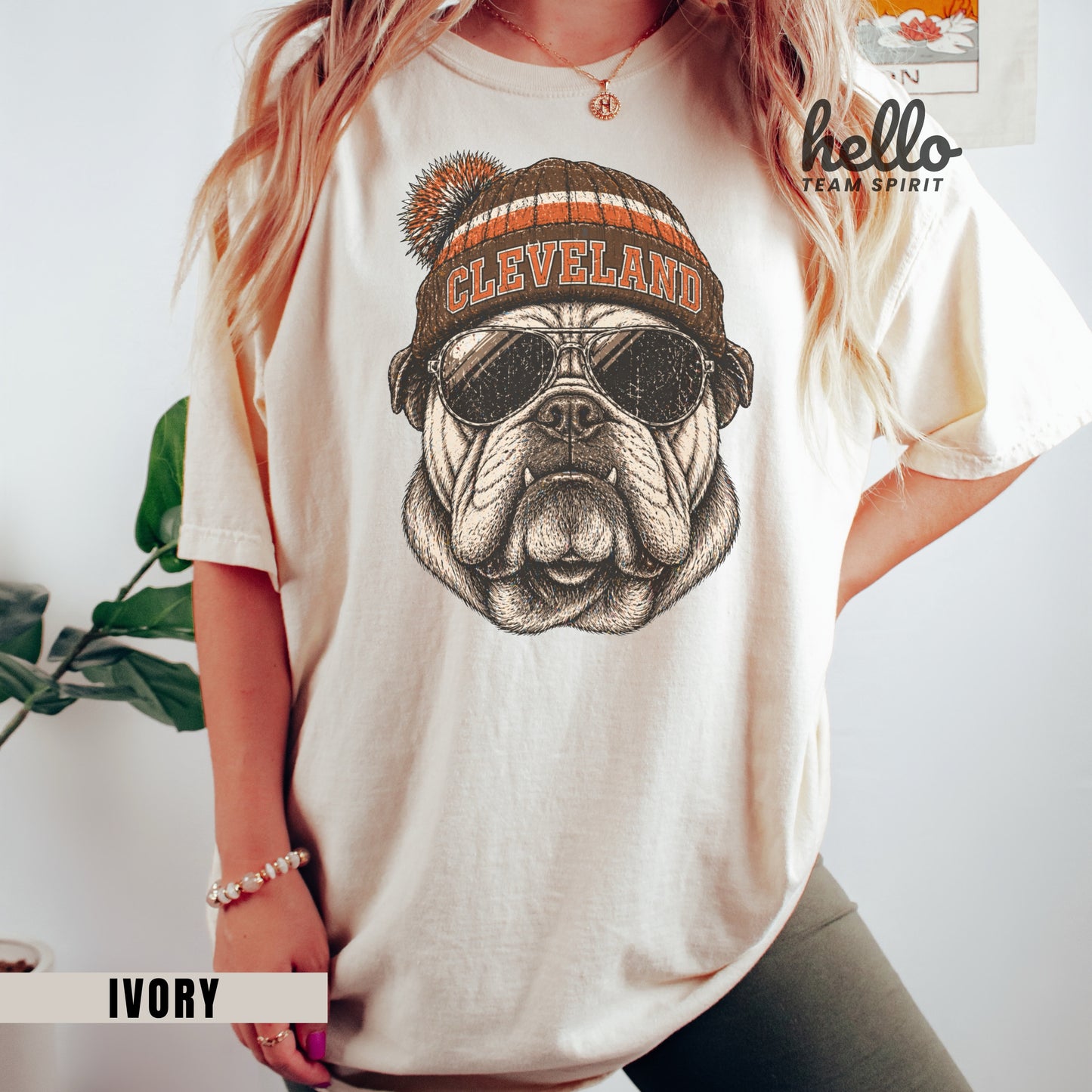 Cleveland Vintage Character Football Graphic T-shirt