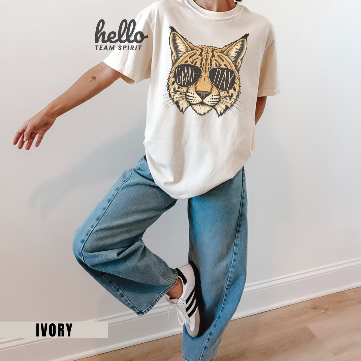 Wildcat Vintage School Spirit Graphic T-shirt
