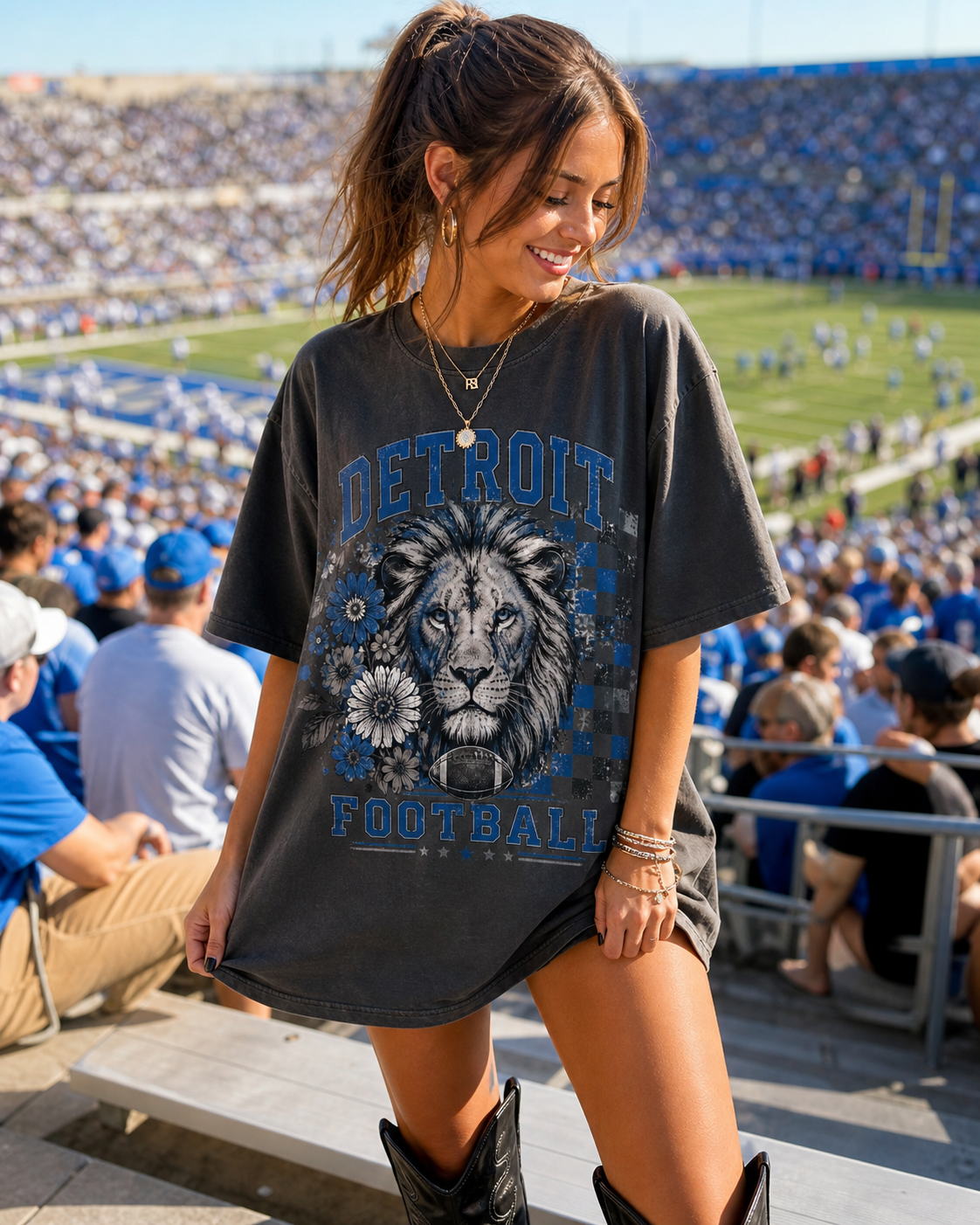 Detroit Checkered Football Graphic T-shirt