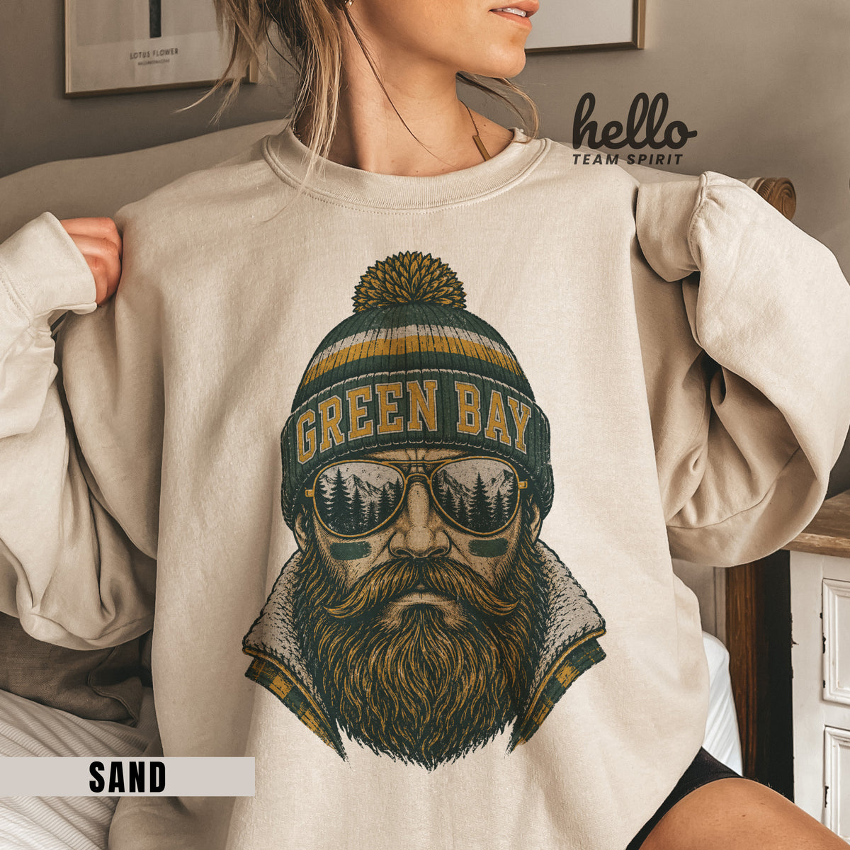 Green Bay Vintage Character Football Graphic Sweatshirt