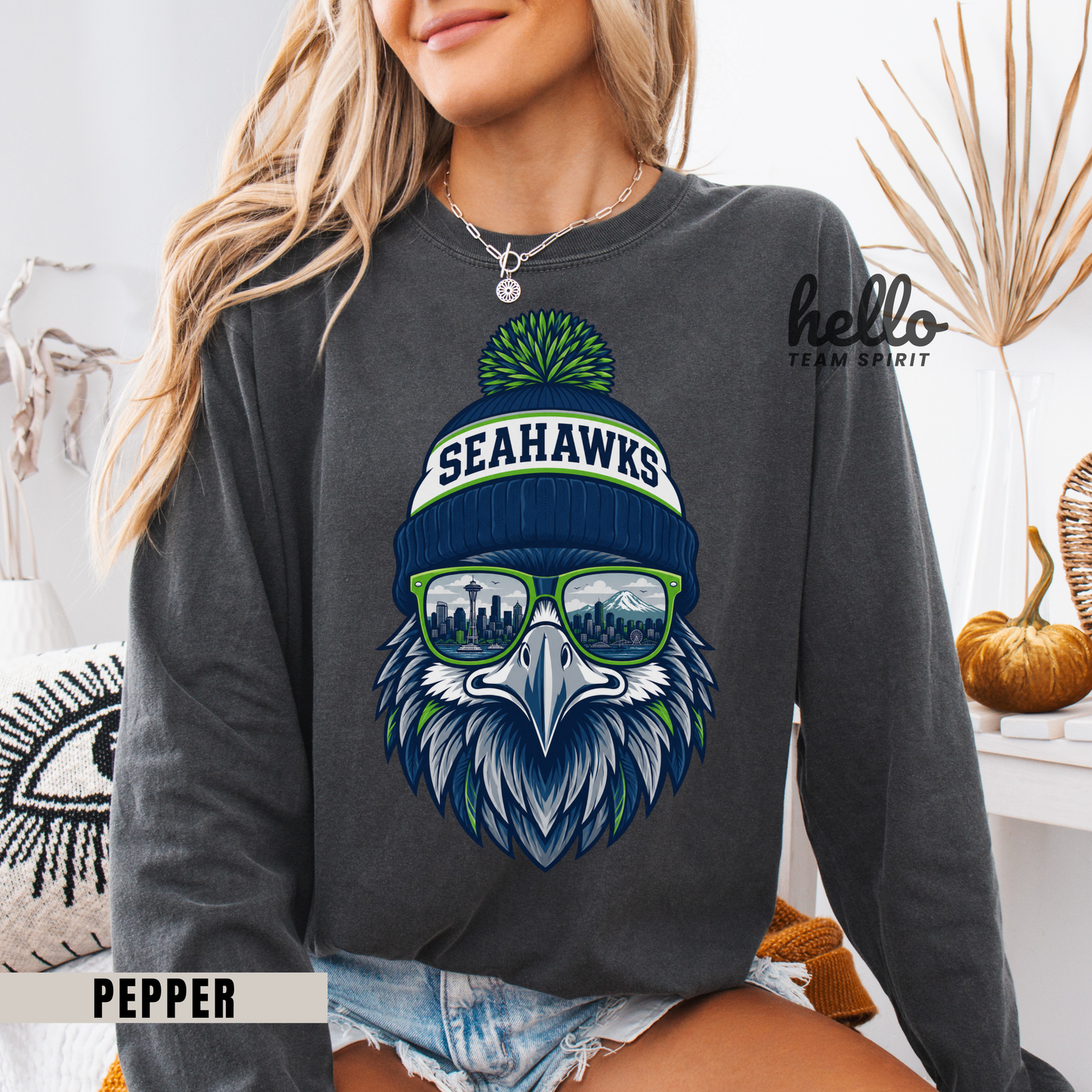 Seattle Vintage Spirit Character Football Graphic Sweatshirt