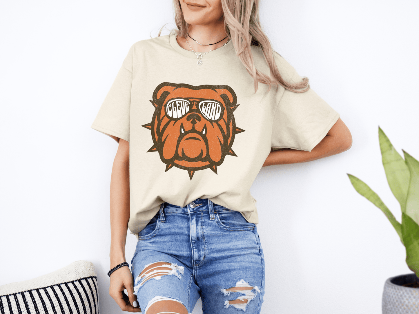 Cleveland Crewneck Bulldog Mascot Tshirt