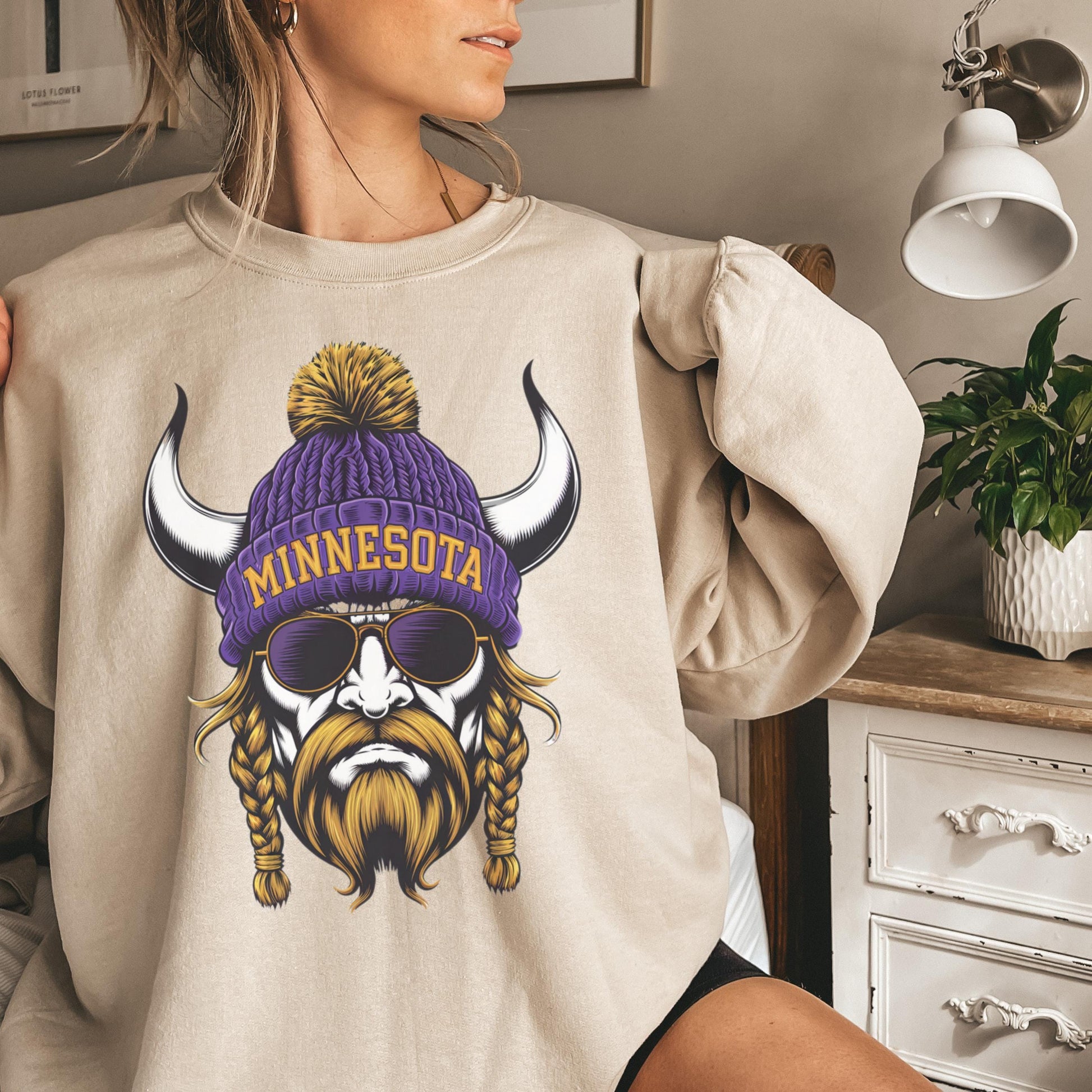 Vintage Minnesota Football Sweatshirt, Minnesota Shirt, Minnesota Hoodie, Minnesota Football Fan Gift, Minnesota Crewneck, Match Day